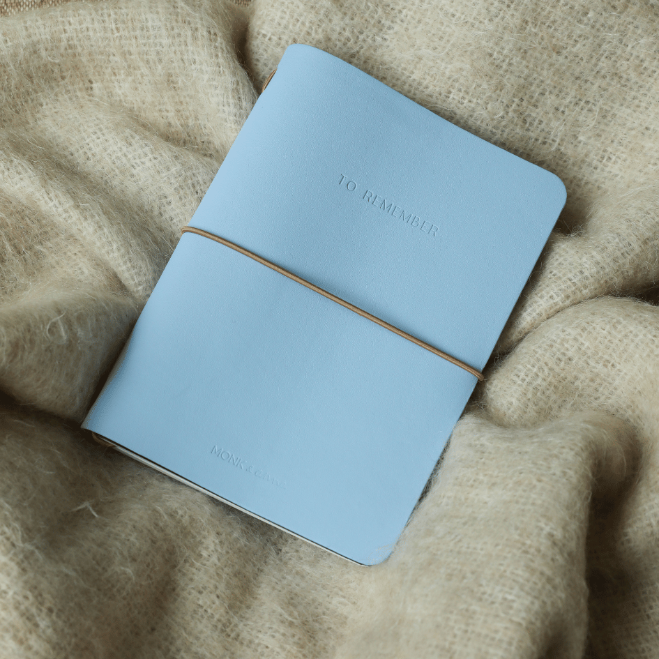 Refillable notebook M - vegan leather - blue